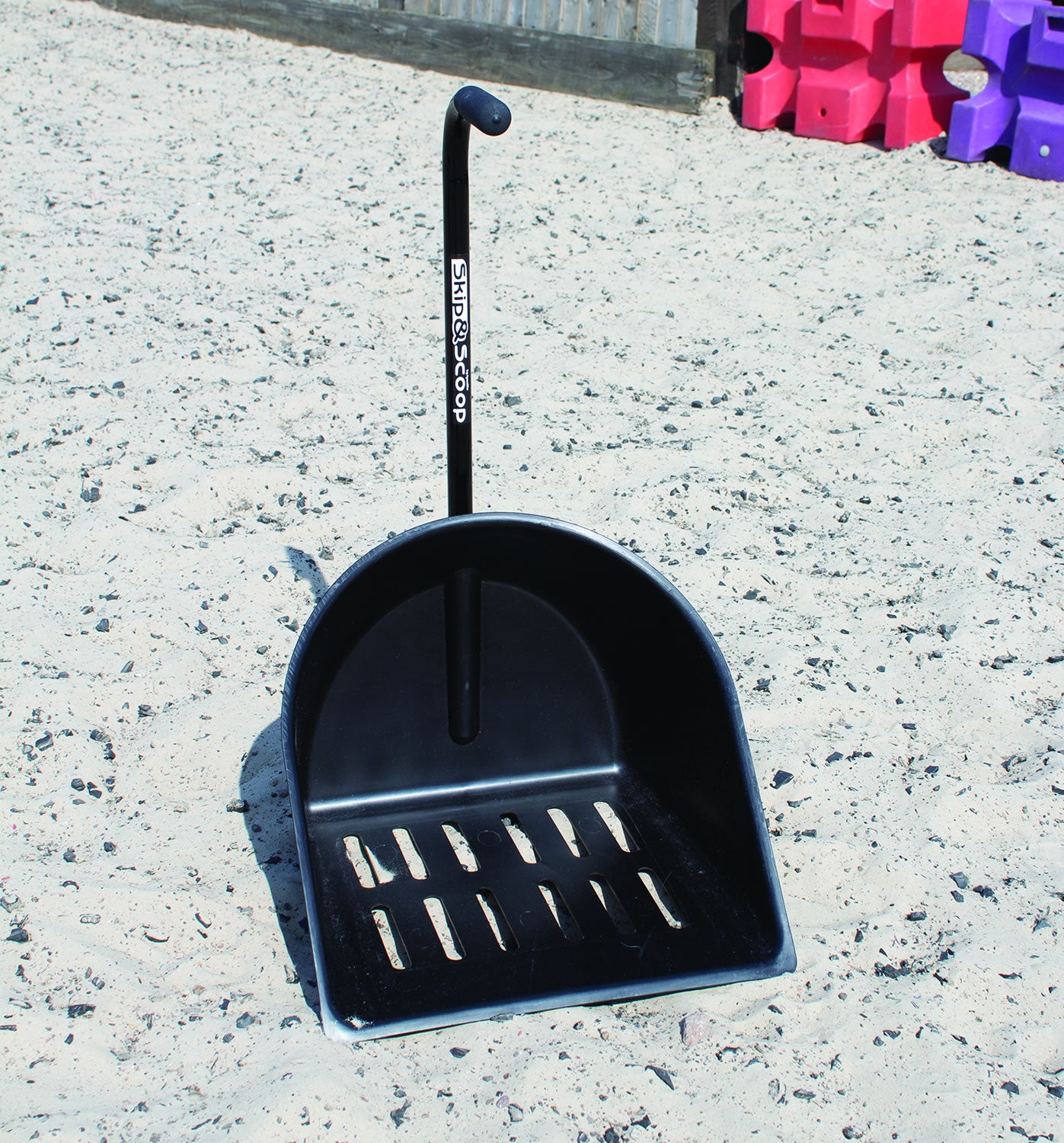 fynalite-skip-scoop-shaker-skip
