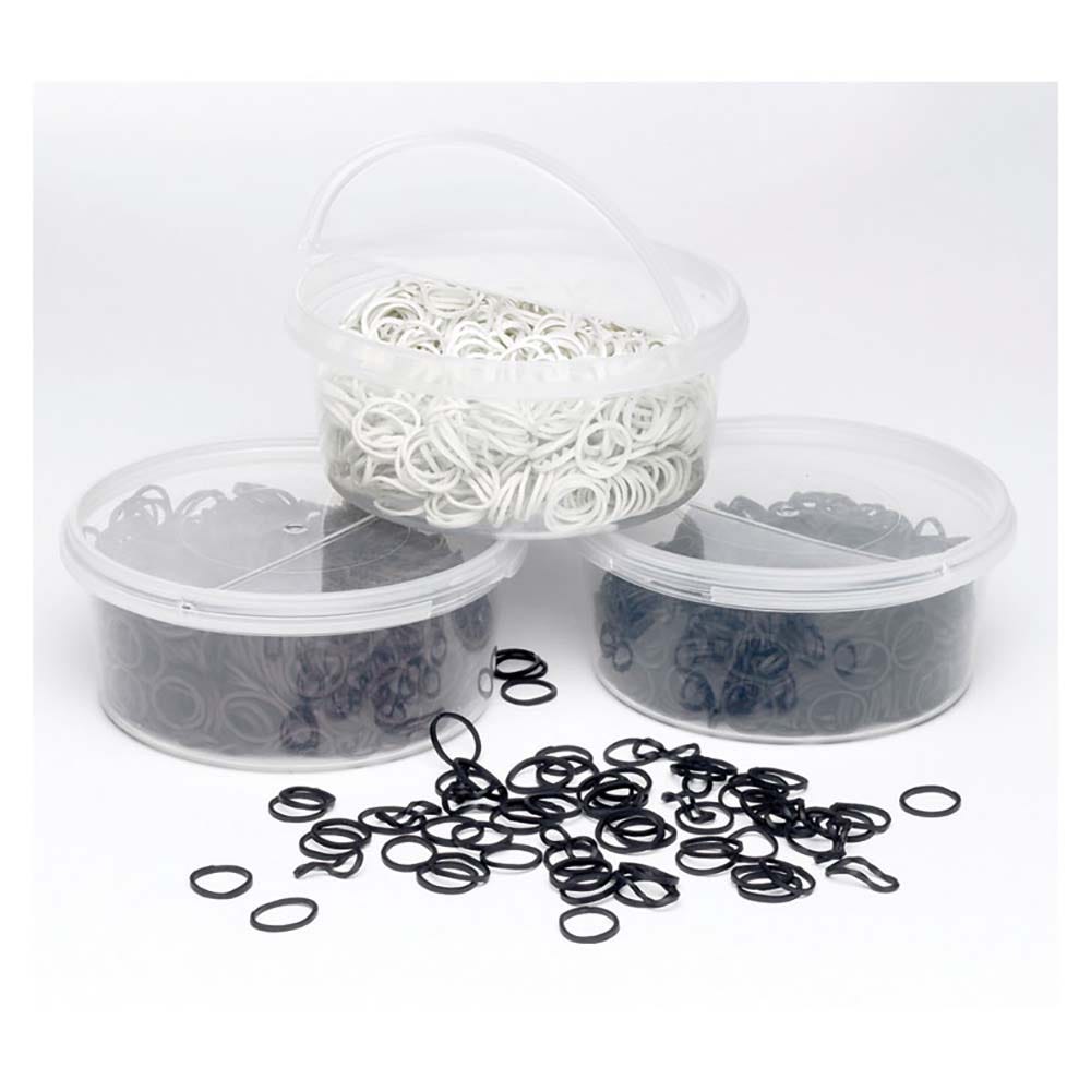 lincoln-plaiting-bands-in-half-open-container